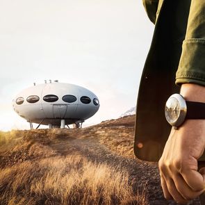 The Futuro House is an inspiration for us. The 70ies brought some big dreams and expectations about future. When we relaunched Ikepod we didn't expect to have pandemy rules and no more Baselworld. The new world is not the one we dreamt about. We are so happy that Ikepod is still alive. Also we have many projects for 2022 and still dreaming of big things for the brand. New designers. New products. New lines. The future is fast. Tomorrow is just the present, better, stronger, faster.
.
.
#ikepodwatches
#ikepod
#futuro
#futurohouse
#watchoftheyear
#watchoftheday
#luxurylifestyle
#tomorrowneverdie
#watchnerd
#watchaddict
#travelling
#dreaming
#art