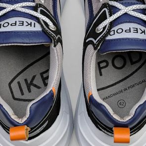 Monday 24 we will release our first sneaker. Limited quantities.
The sneaker has a language and a status of its own. Not a collab. A complete development of the brand with a great Portuguese workshop. (100% handmade with European sourced materials) 
"sneakers are a statement"
.
.
#ikepodwatches
#ikepod
#sneakerhead
#sneakerfreak
#instashoes
#igsneakercommunity
#igsneakers
#igsneakerheads
#watchnerd
#design
